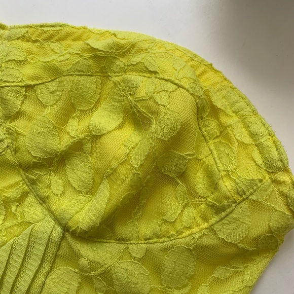 [6]👚UO corset top - Picture 8 of 9